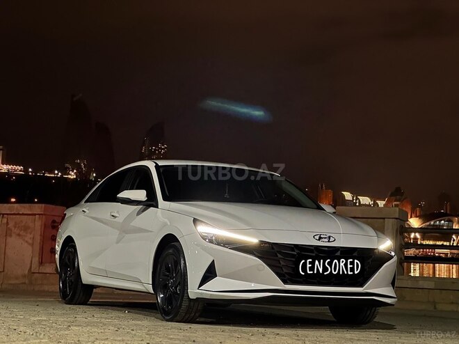 Hyundai Elantra-2