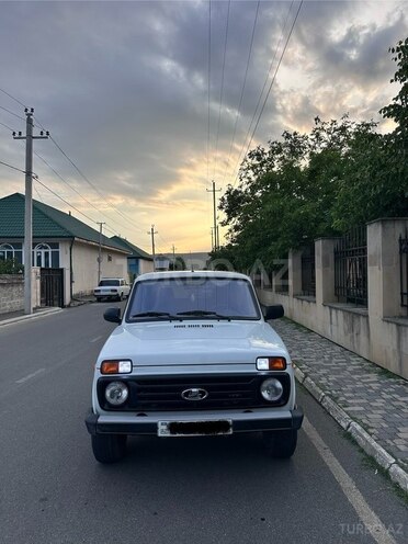 LADA (VAZ) Niva-4