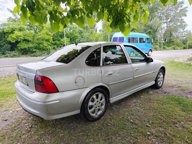 Opel Vectra-5