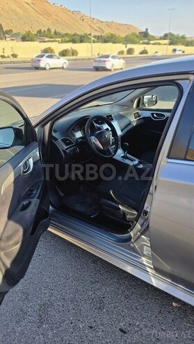 Nissan Sentra-6