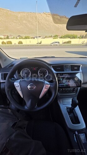 Nissan Sentra-9