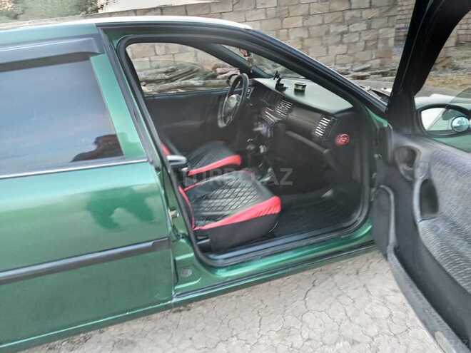 Opel Vectra-3
