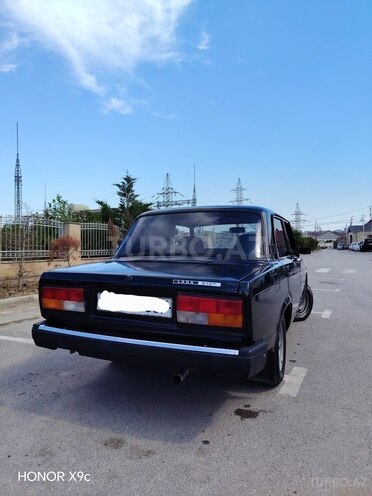 LADA (VAZ) 2107-2