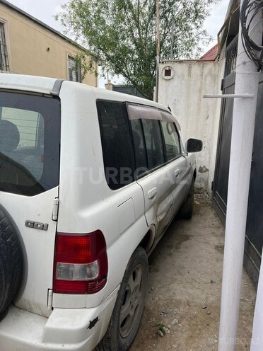 Mitsubishi Pajero io-4