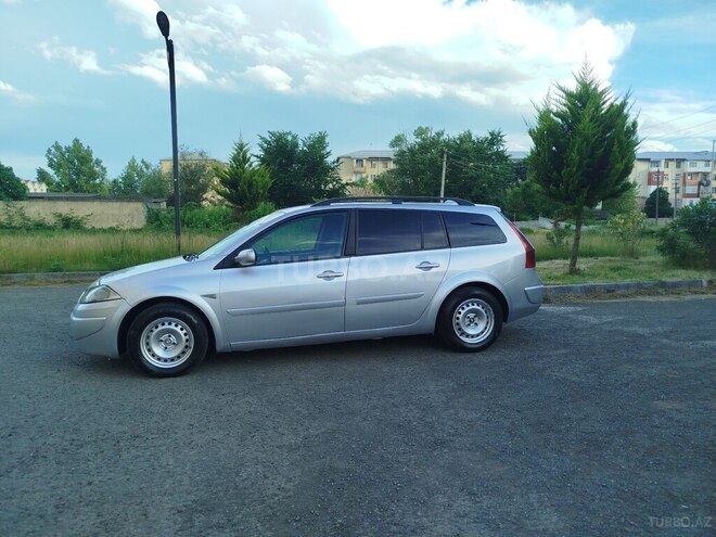 Renault Megane-5