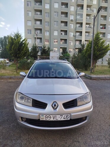 Renault Megane-9