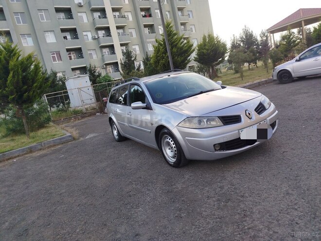 Renault Megane-10