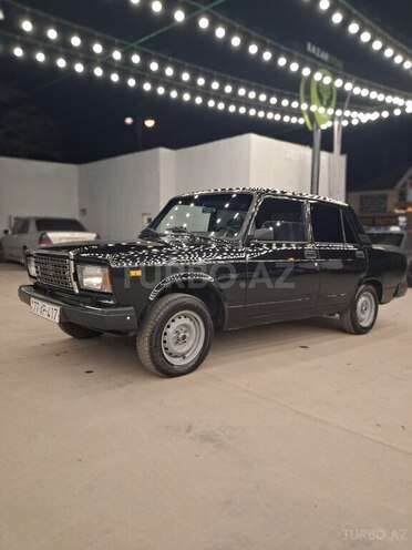 LADA (VAZ) 2107-1