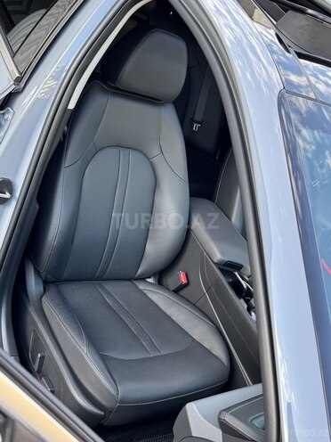 Hyundai Sonata-21