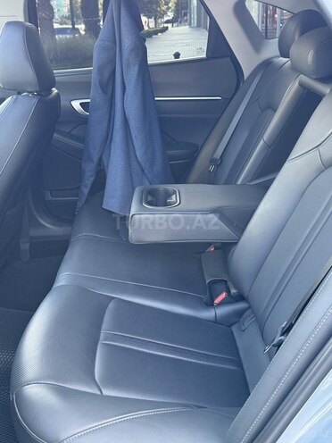 Hyundai Sonata-20