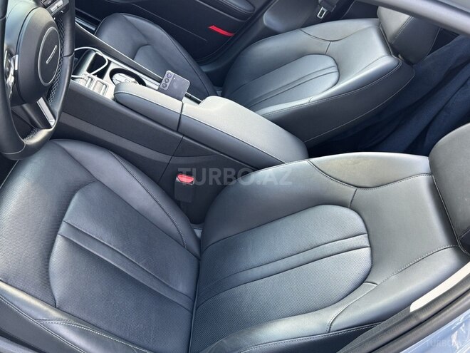Hyundai Sonata-19