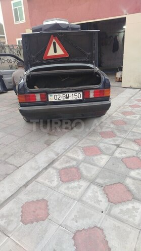 Mercedes 190-9