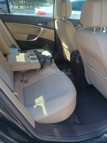 Opel Insignia-10