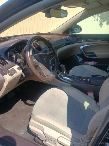 Opel Insignia-8