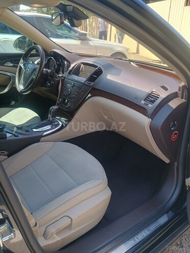 Opel Insignia-9