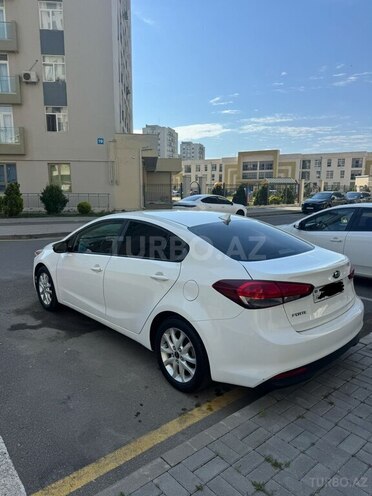 Kia Forte-6