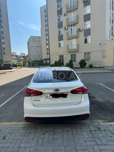 Kia Forte-5
