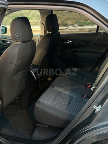 Chevrolet Equinox-7