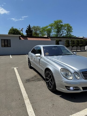 Mercedes E 220-4