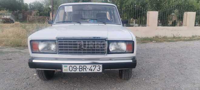 LADA (VAZ) 2107-1