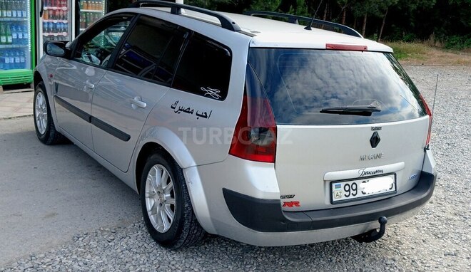 Renault Megane-2