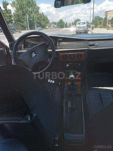Mercedes 190-3