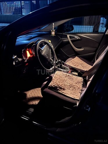 Opel Astra-9
