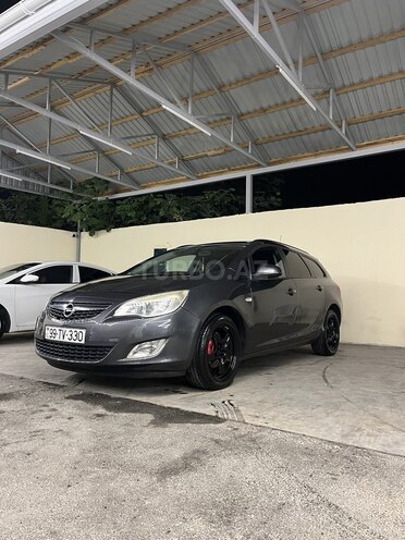 Opel Astra-1