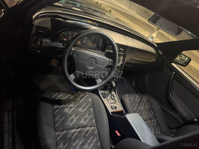 Mercedes C 180-6