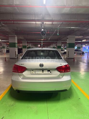 Volkswagen Passat-3