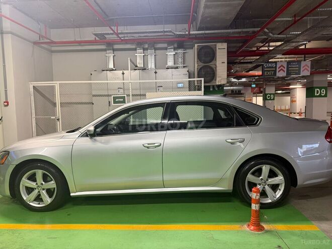Volkswagen Passat-7