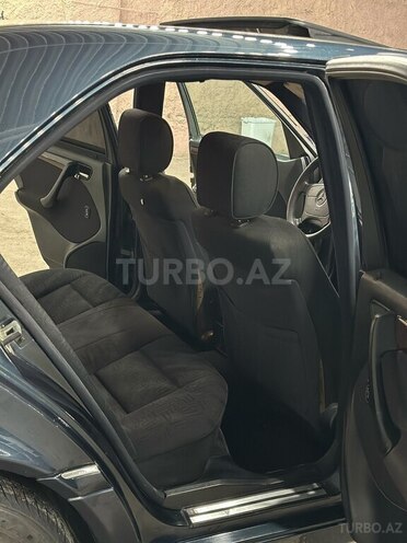 Mercedes C 200-10