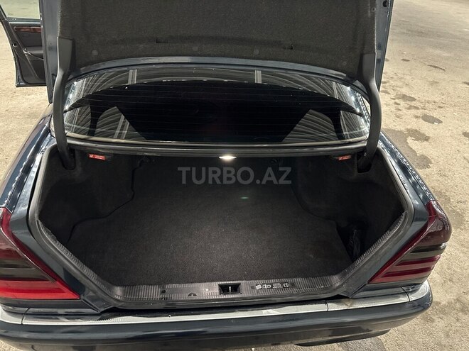 Mercedes C 200-13