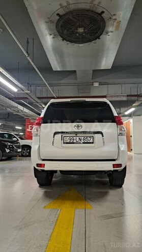 Toyota Land Cruiser Prado-14