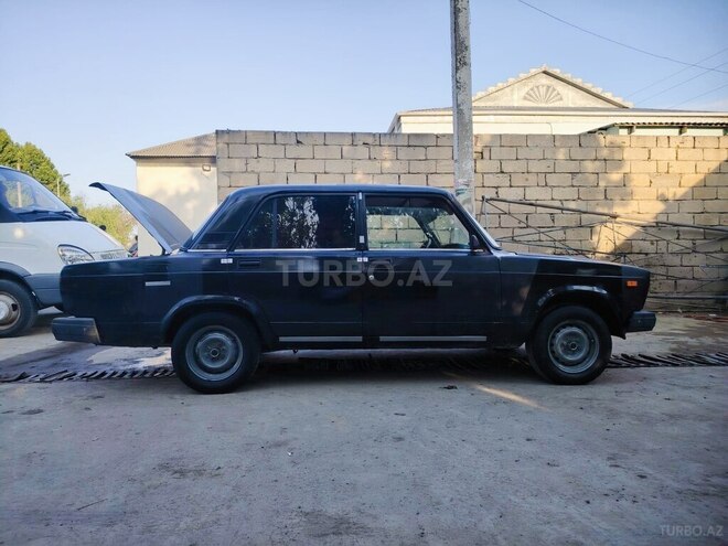 LADA (VAZ) 2107-4