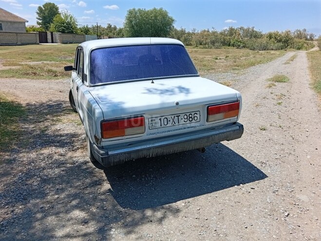 LADA (VAZ) 2107-3