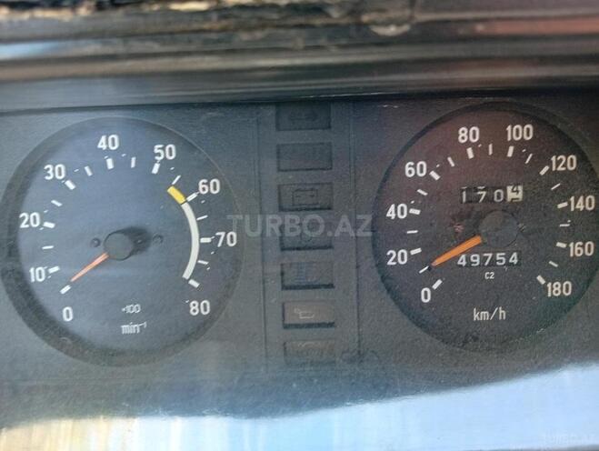 LADA (VAZ) 2107-8