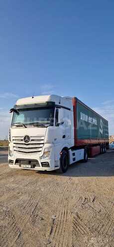 Mercedes Actros 1842-8
