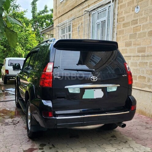 Toyota Land Cruiser Prado-2