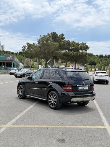 Mercedes ML 350 4MATIC-10