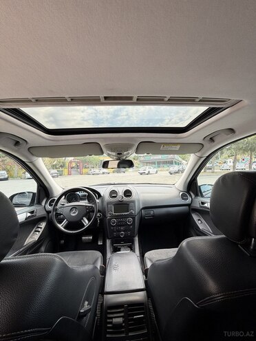 Mercedes ML 350 4MATIC-14