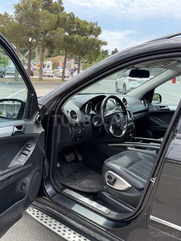 Mercedes ML 350 4MATIC-13