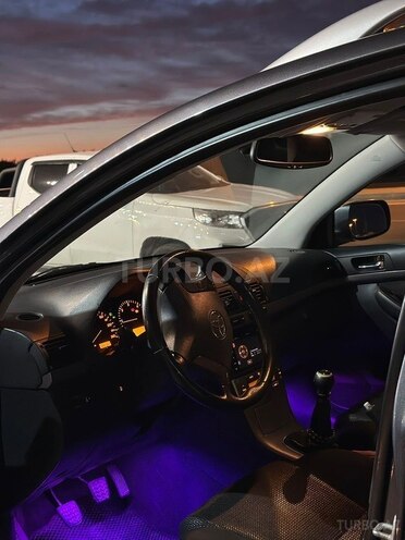 Toyota Avensis-8