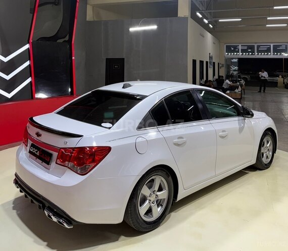 Chevrolet Cruze-8