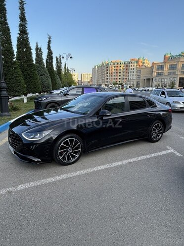 Hyundai Sonata-8
