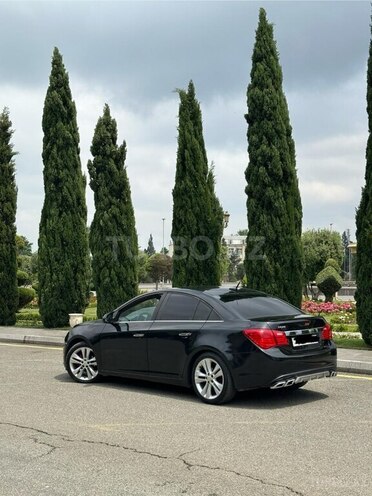 Chevrolet Cruze-11
