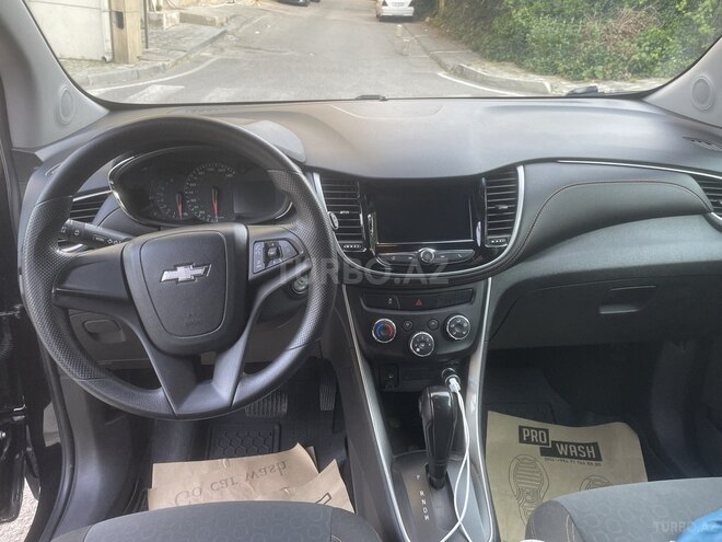 Chevrolet Trax-13