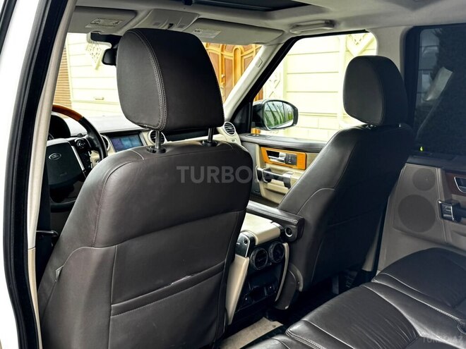 Land Rover Discovery-10