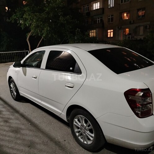 Chevrolet Cobalt-6