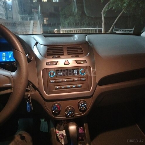 Chevrolet Cobalt-2